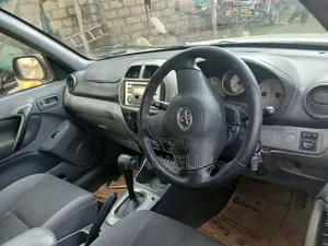 Toyota RAV4 2001 Silver