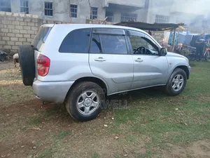 Toyota RAV4 2001 Silver
