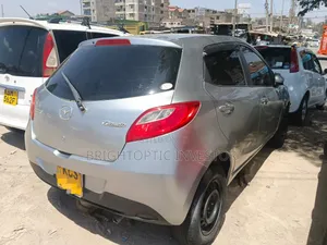 Mazda Demio 2012 Silver