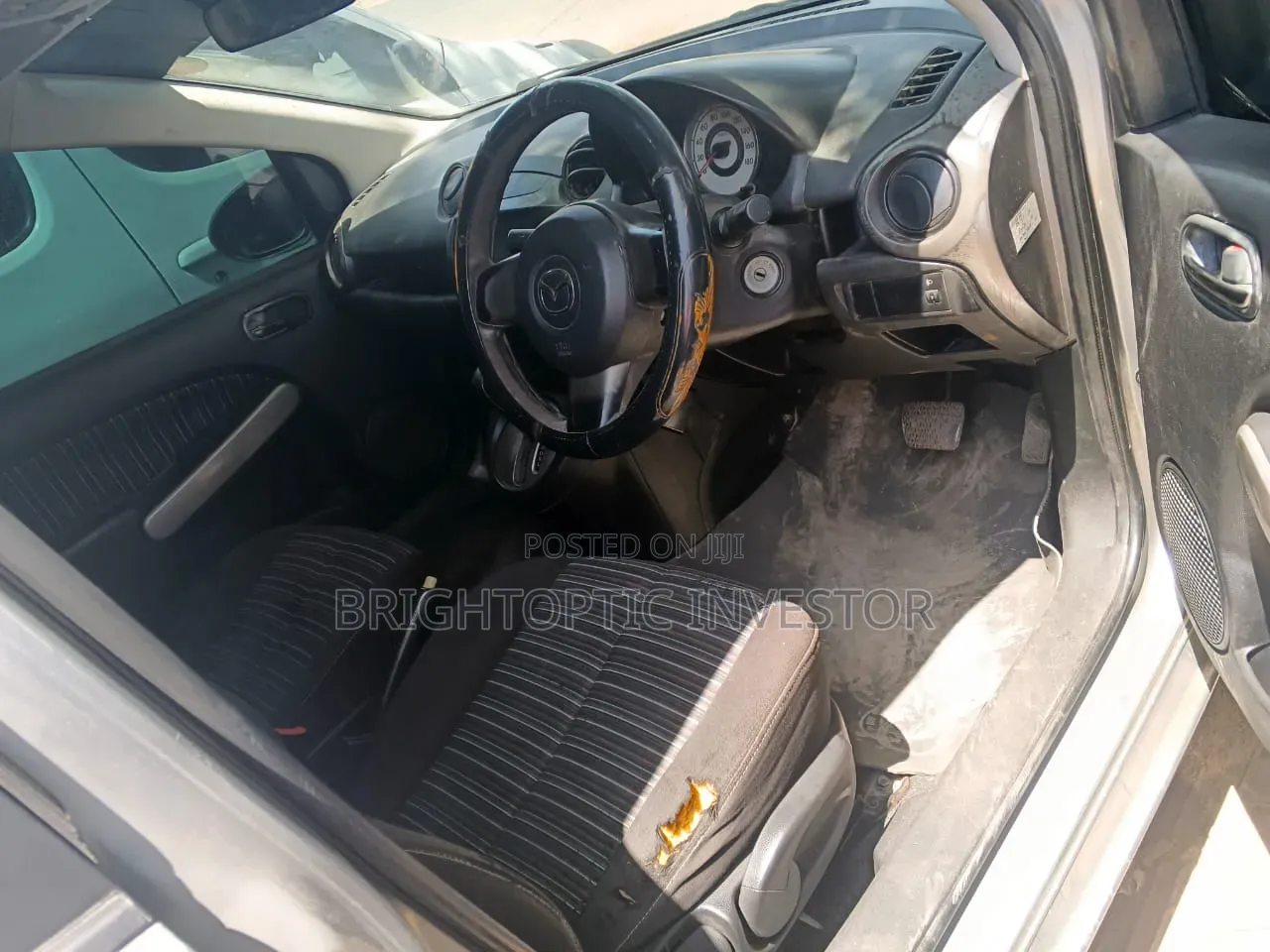 Mazda Demio 2012 Silver