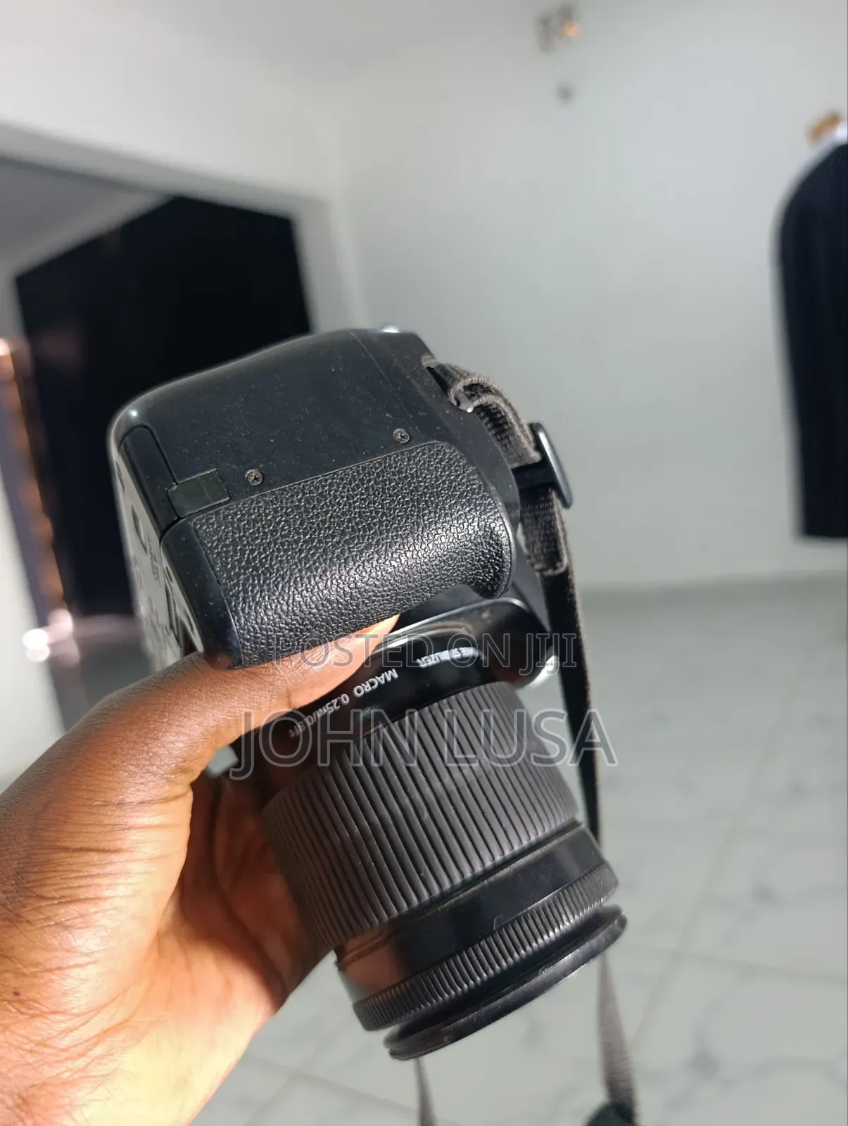 Canon 2000d