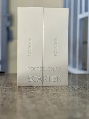 Apple Watch Series 12 (42mm)