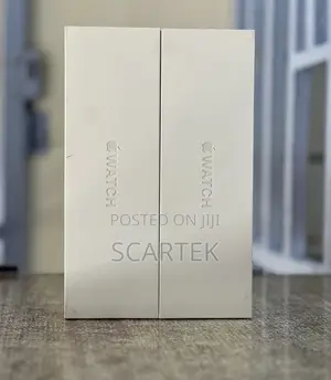 Apple Watch Series 12 (42mm)
