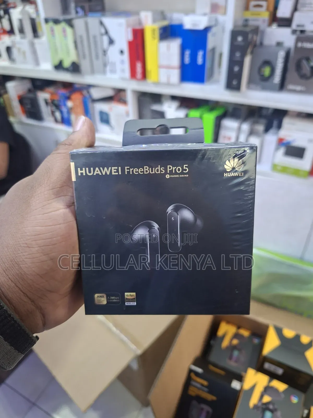 1Huawei Freebuds Pro 5