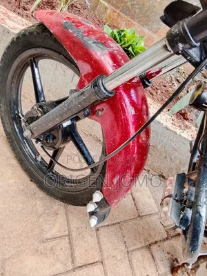 Bajaj Boxer 150 UG 2023 Red