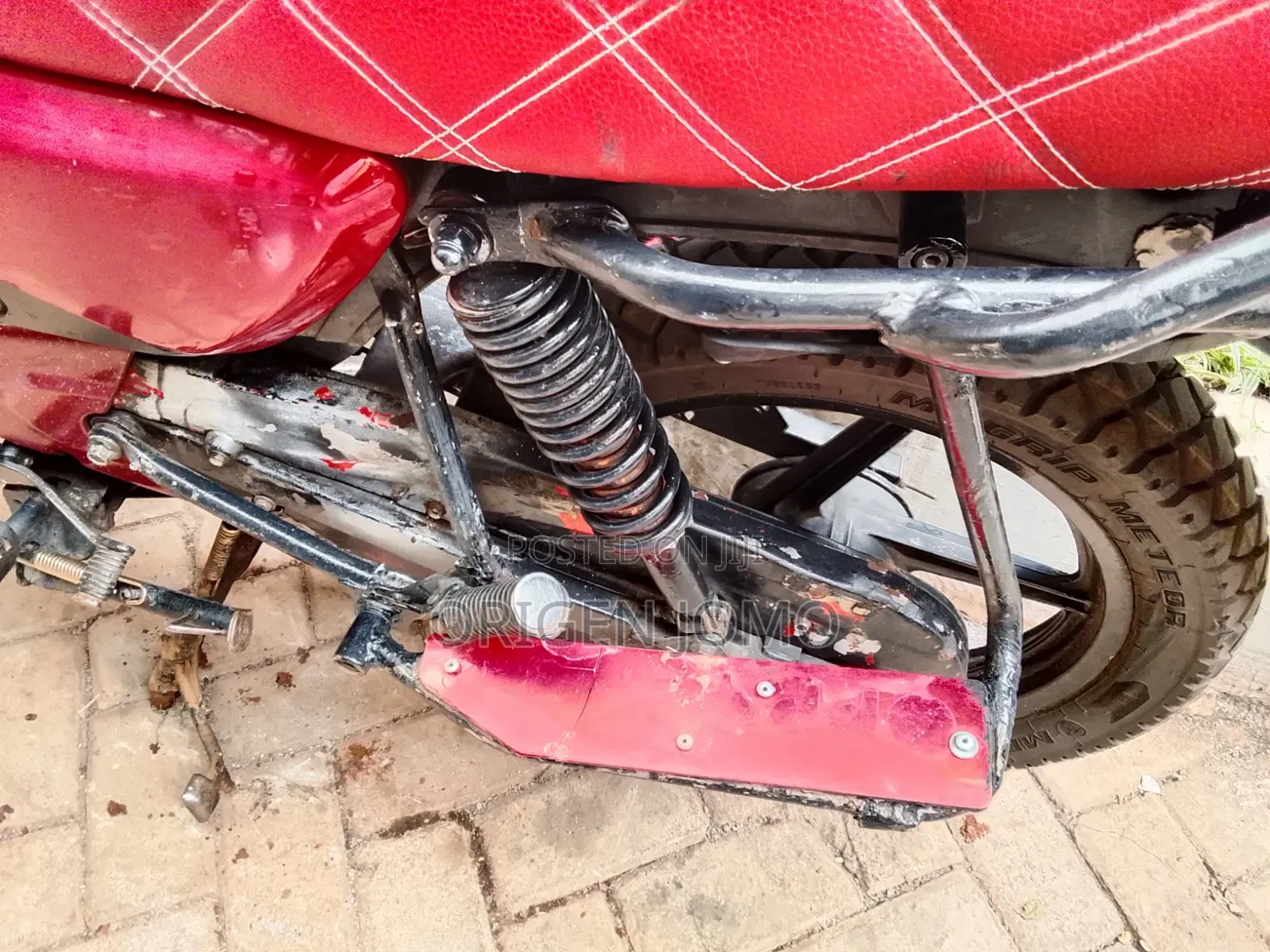 Bajaj Boxer 150 UG 2023 Red