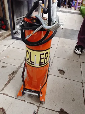 Foot Grease Bucket Pump 8ltrs