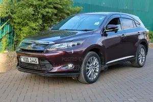 Toyota Harrier 2.0 2014 Maroon