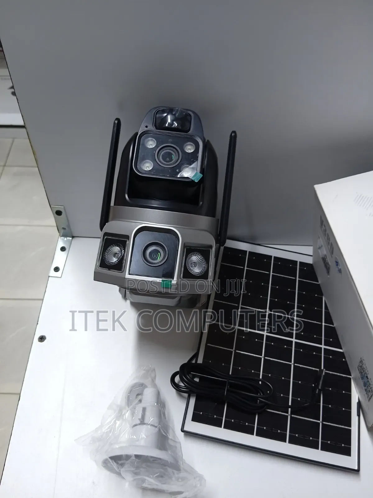Smart Dual Lens Solar Camera for Day and Night Outdoor Security