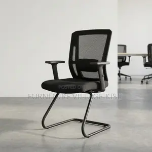 Chrome Coated Base Visitor Chair