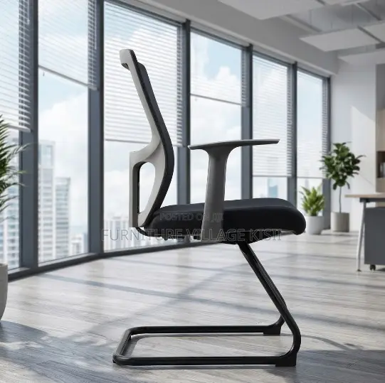 Chrome Coated Base Visitor Chair