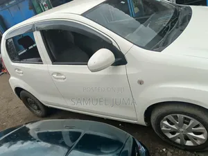 Toyota Passo 2015 White