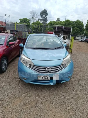 Nissan Note 2013 Blue