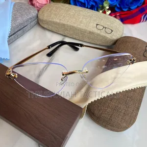 High Quality Fashion 
Level Up Your Look Instantly