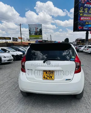 Nissan Note 2016 White