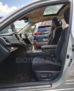 Toyota Crown 2019