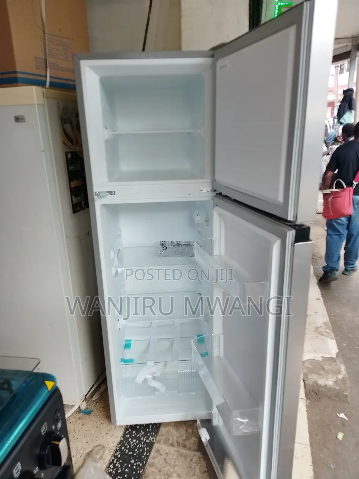 173l Hanmac Fridge (Brand New)