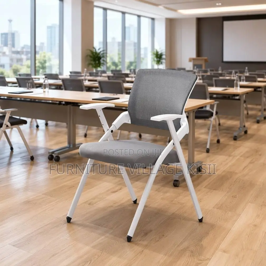 White Foldable Training Chair