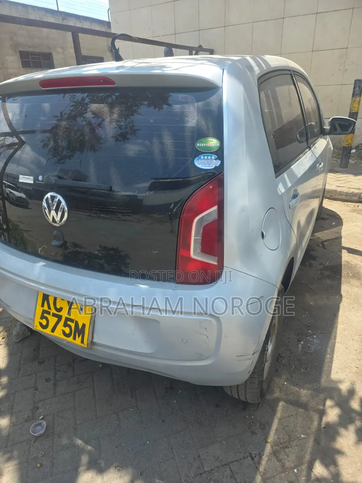 Volkswagen Up 2015 Gray