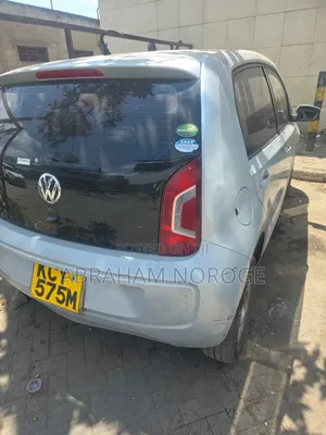 Volkswagen Up 2015 Gray