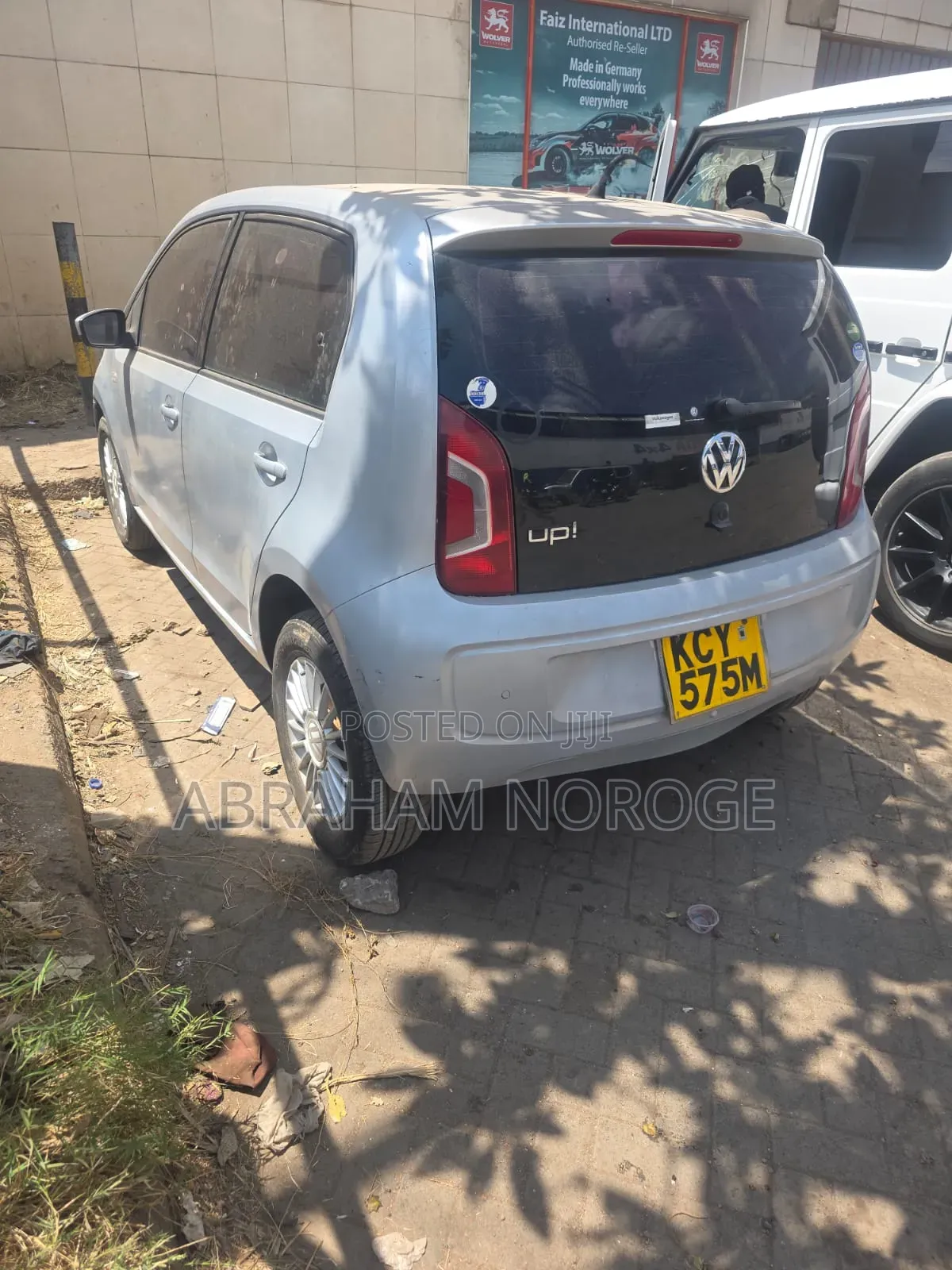 Volkswagen Up 2015 Gray