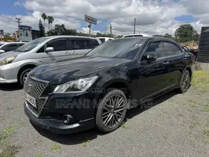 Toyota Crown 2015 Black