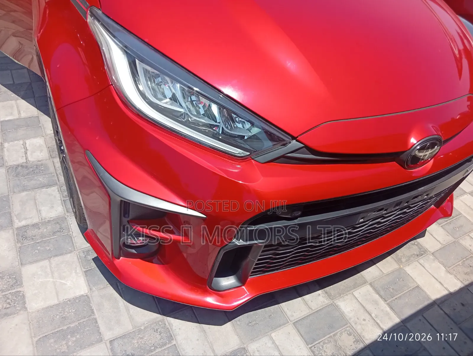 Toyota Yaris 2024 Red