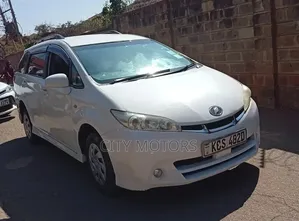 Toyota Wish 2012 White