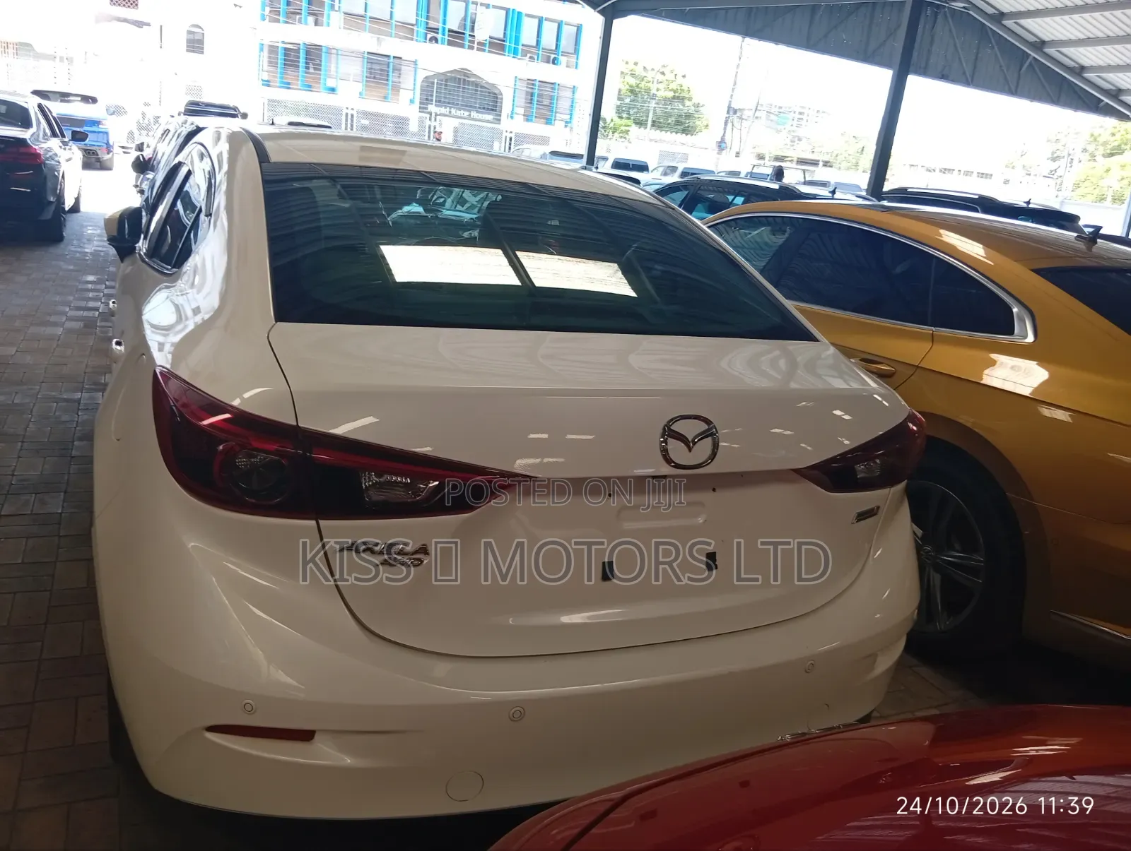 Mazda Axela 2017 White