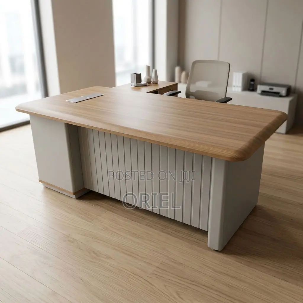 L-Shaped Executive Office Desk – Spacious Managerial Workstation