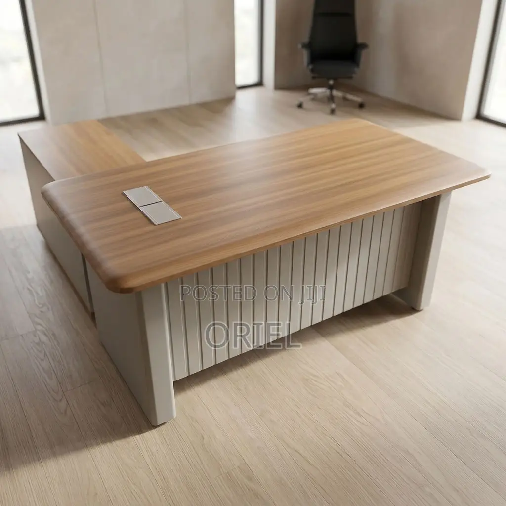 L-Shaped Executive Office Desk – Spacious Managerial Workstation