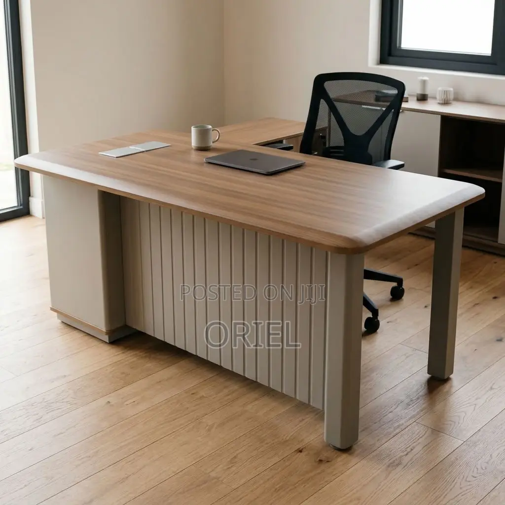 L-Shaped Executive Office Desk – Spacious Managerial Workstation
