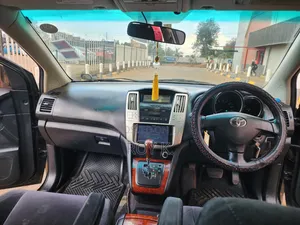 Toyota Harrier 2.4 2012 Black