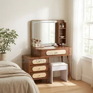 Dressing Table; Brown Vintage 4-Drawer Makeup Table