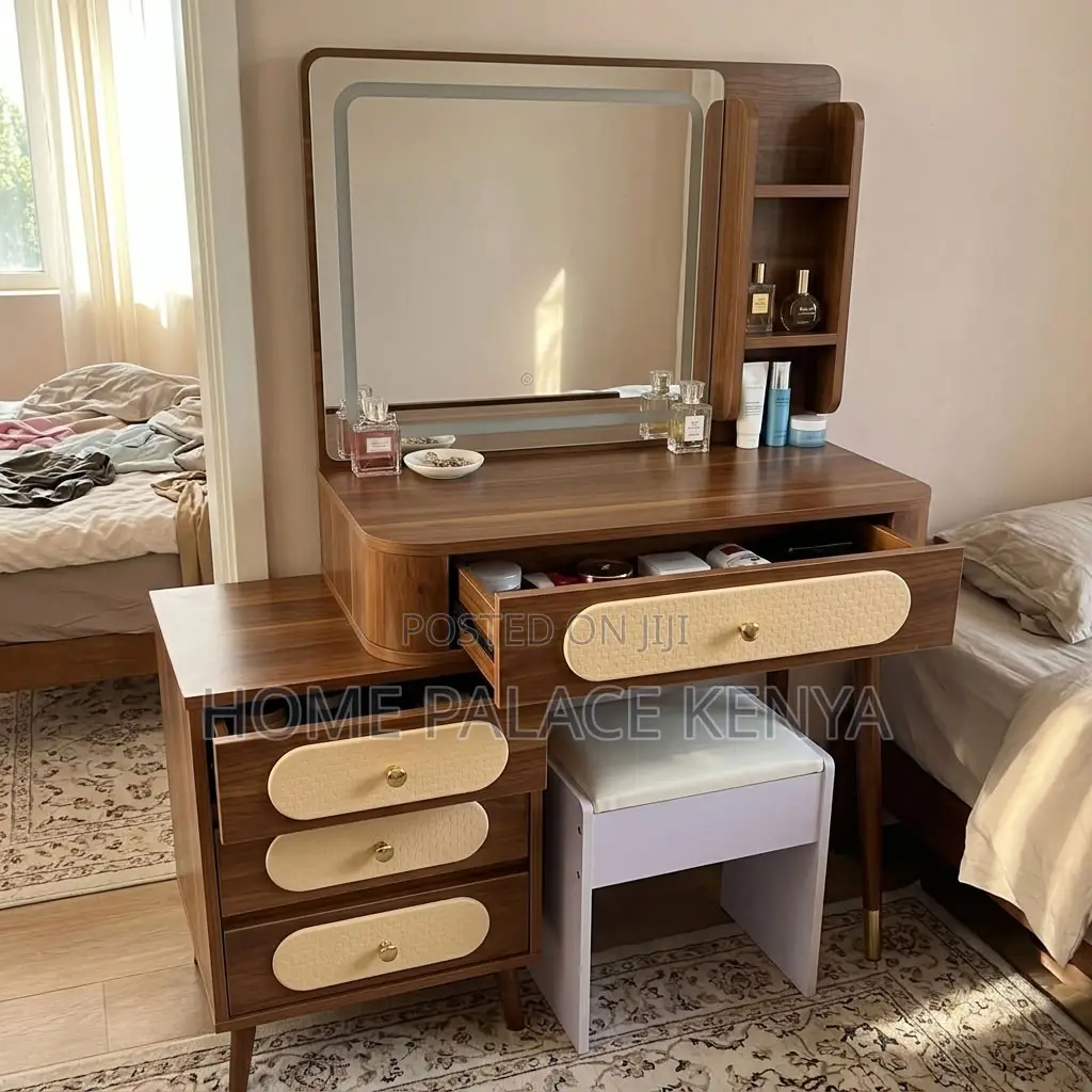 Dressing Table; Brown Vintage 4-Drawer Makeup Table