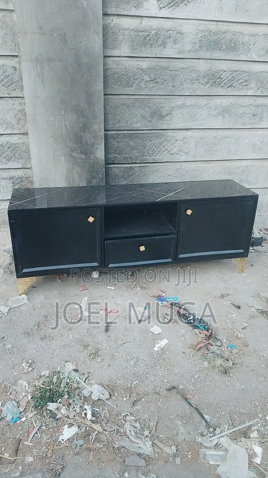 5 Feet TV Stand
