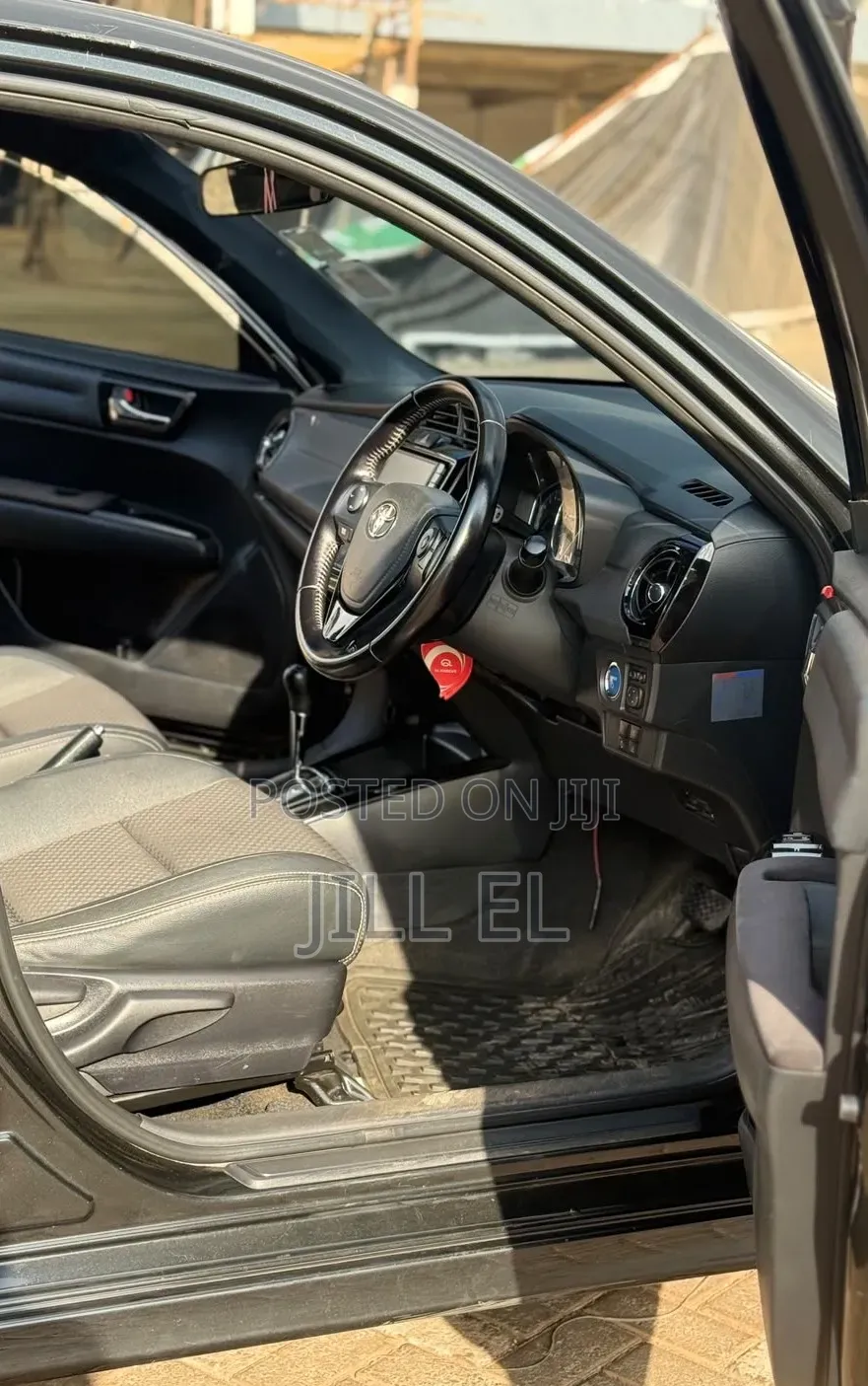 Toyota Corolla Fielder 2015 Black