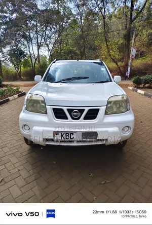 Nissan X-Trail 2003 White