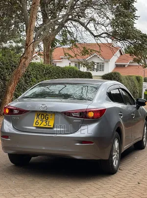 Mazda Axela SV Premium 2014 Silver