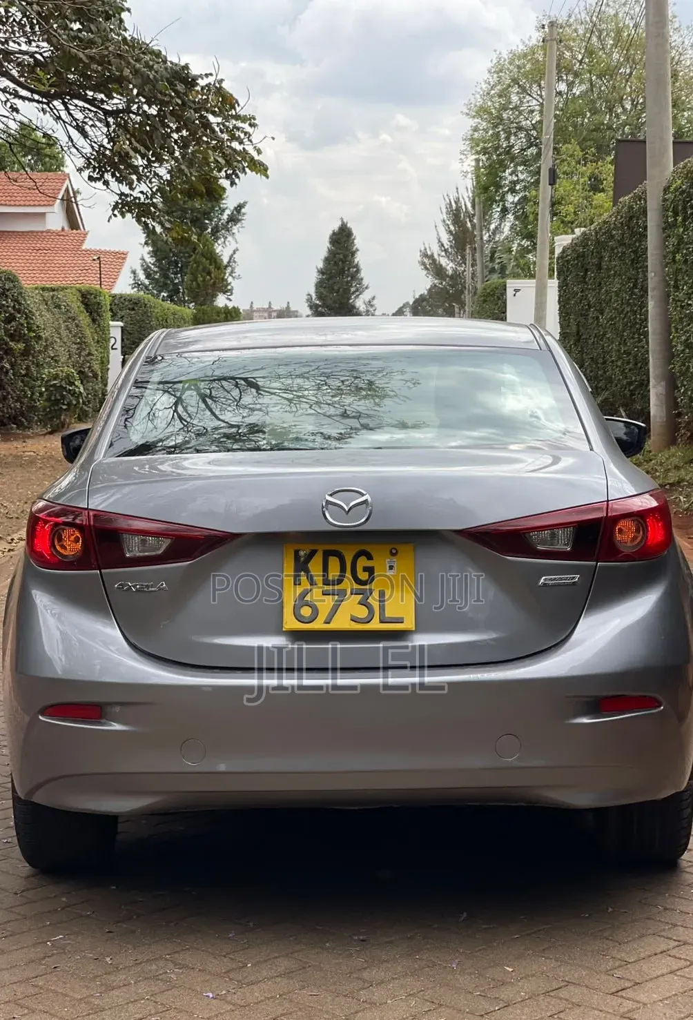 Mazda Axela SV Premium 2014 Silver