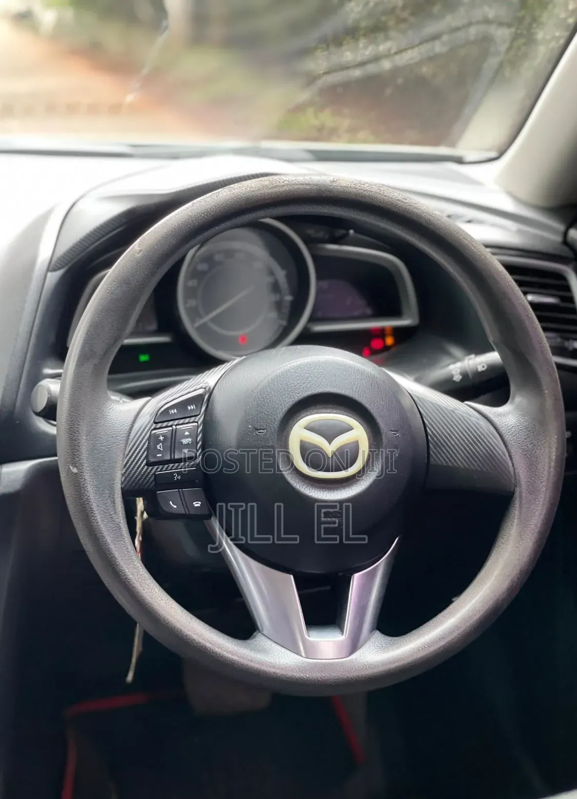 Mazda Axela SV Premium 2014 Silver