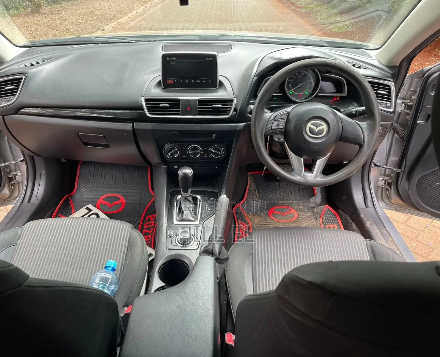 Mazda Axela SV Premium 2014 Silver
