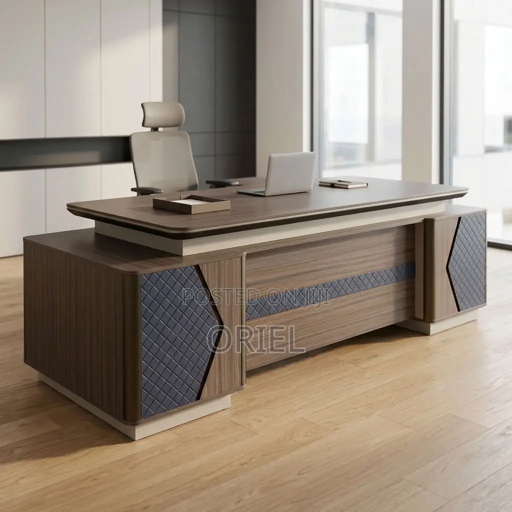 Large Executive Office Desk – Premium Managerial Workstation