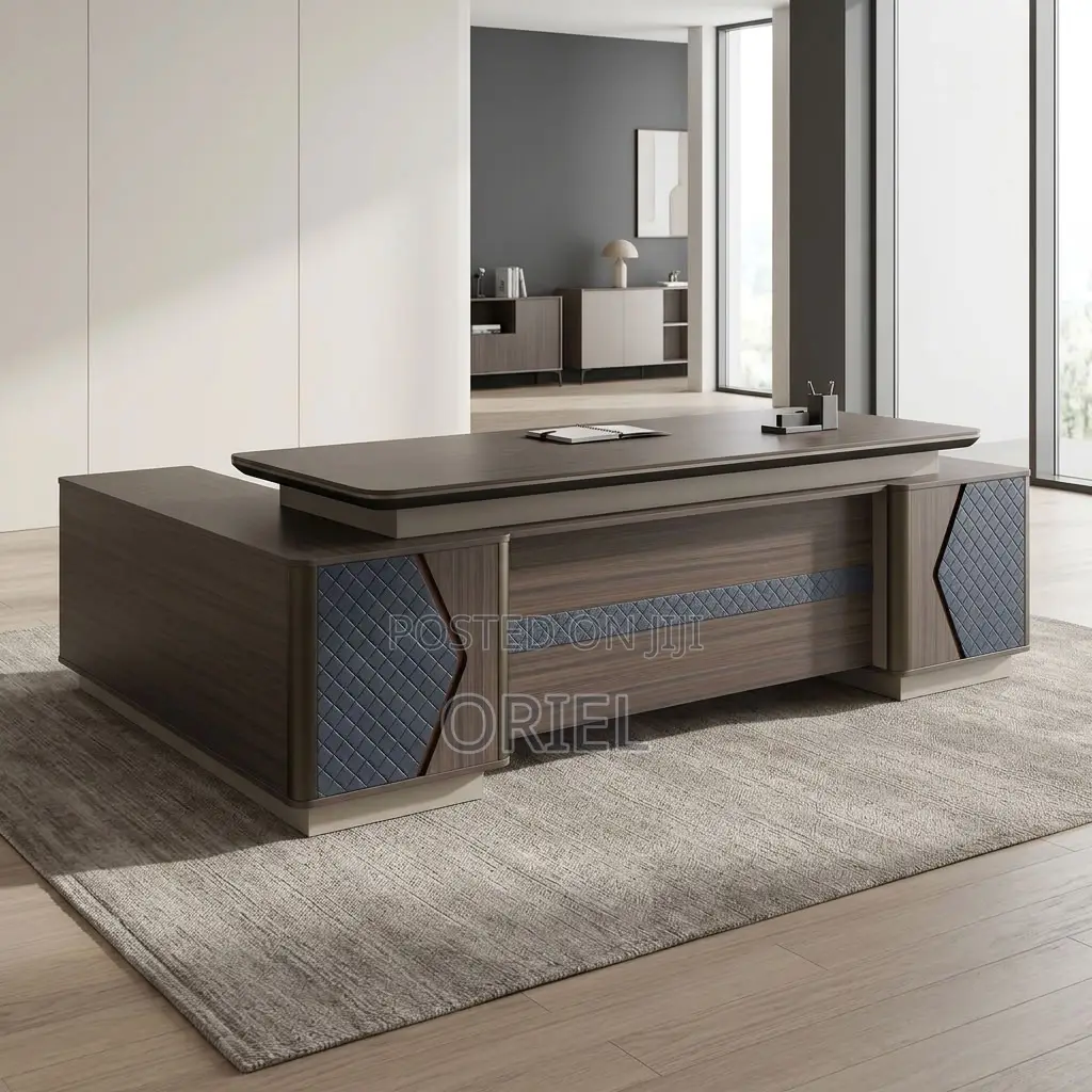Large Executive Office Desk – Premium Managerial Workstation
