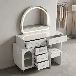Bedroom Modern Make Up Table With Lighting