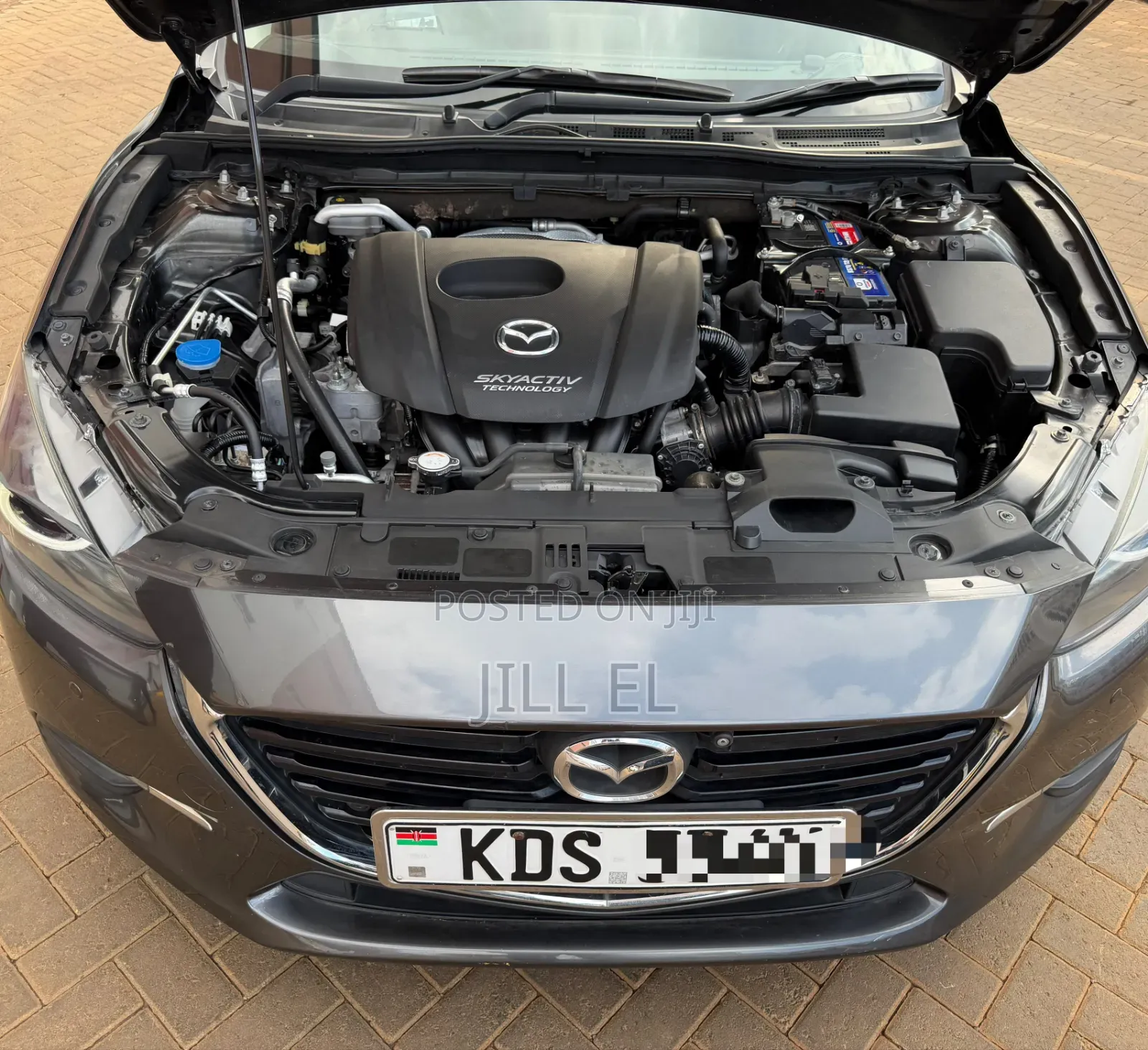 Mazda Axela 2019 Silver