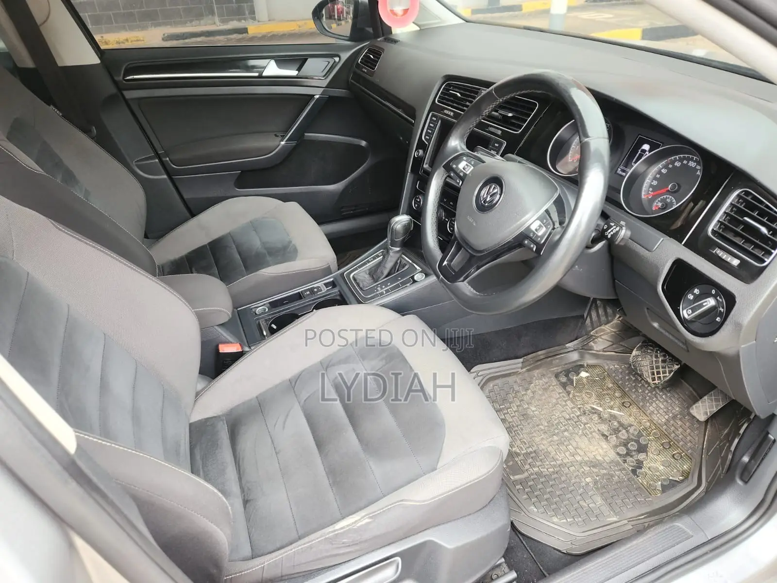 Volkswagen Golf 2016 Silver