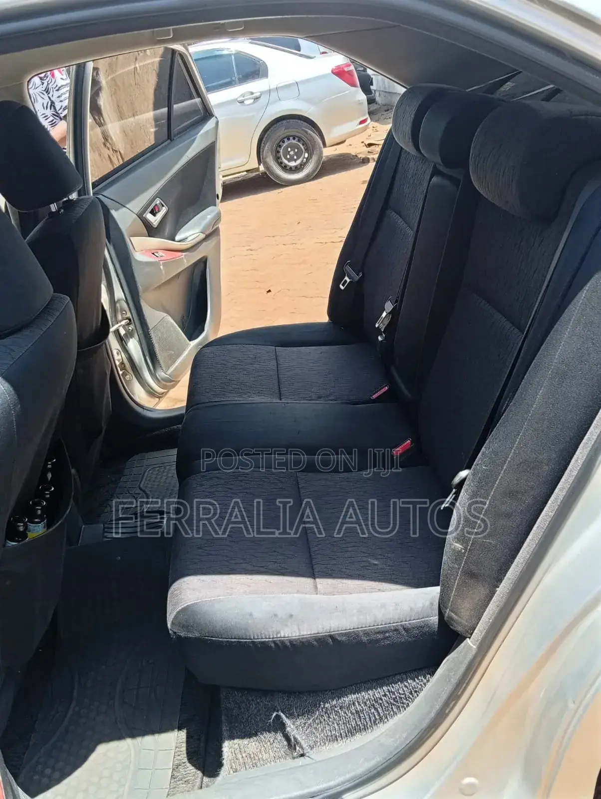 Toyota Allion 2012 Silver