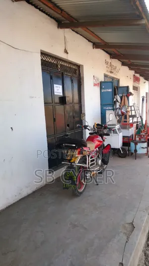 Shop to Let