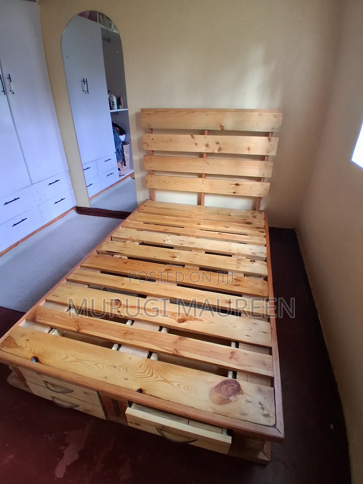 Pallet Bed